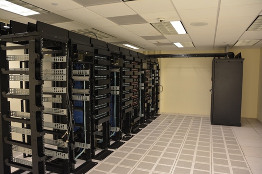 Infraestructura TI resiliente: lo que un buen cuarto de racks evita